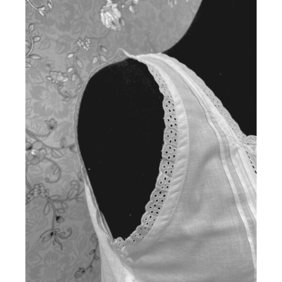 Victorian Cotton Nightgown by SoieRose – Sleeveless Lace Trimmed Gown - SR-1225 - Picture 4 of 8